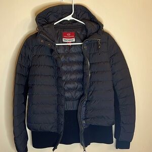 Para-Jumper Kintwear.